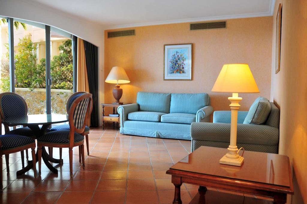 Vista Palace Hotel&Beach Resort - Monte Carlo View روكوبرُن كاب مارتي الغرفة الصورة